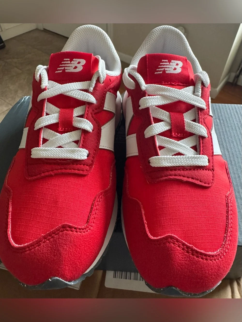 New Balance 237 3.5Y/5W, Brand NEW